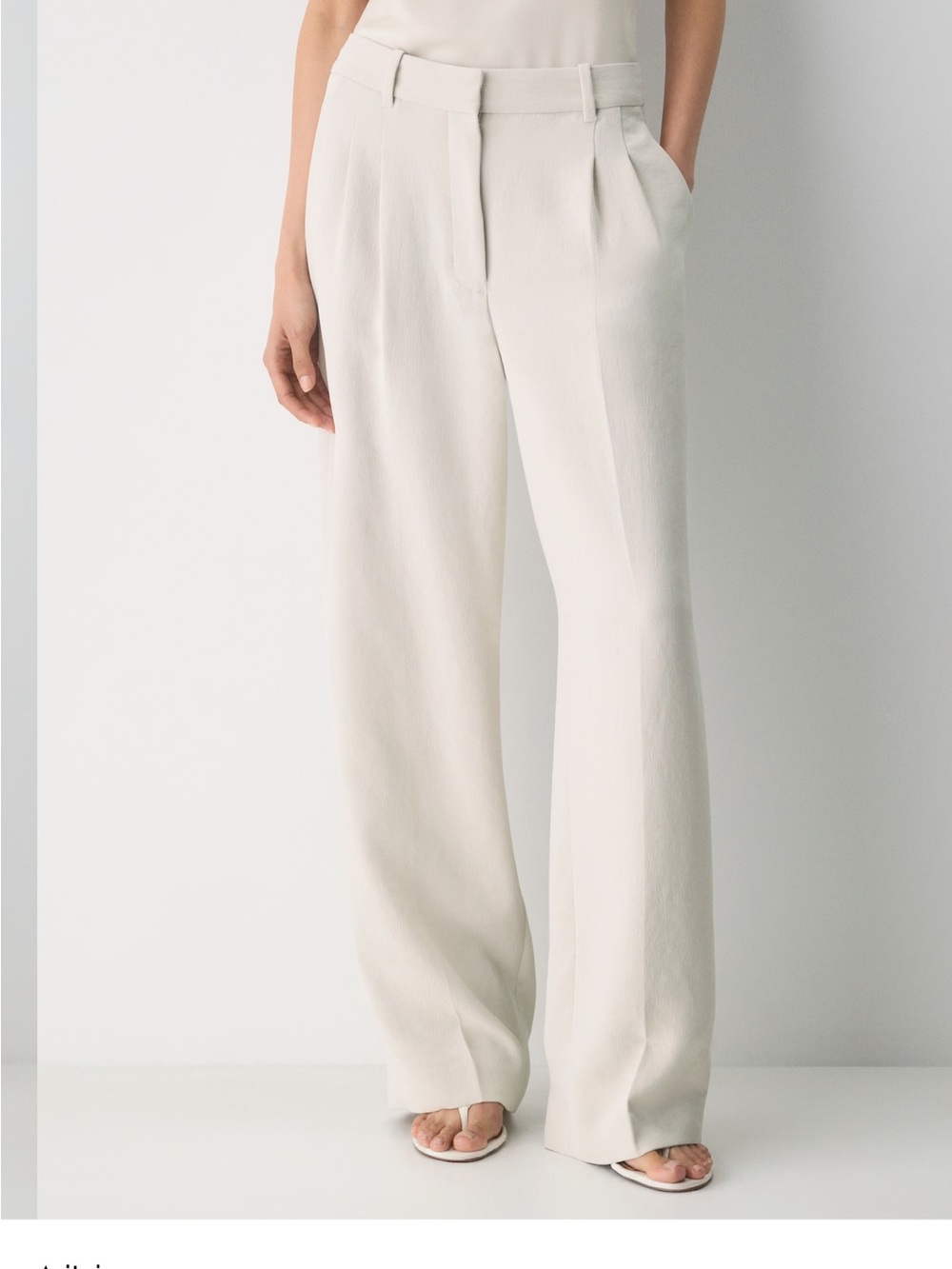 NWT- Aritzia Effortless High-Rise Trousers in Metropolis Beige/Taupe- Crepette - Picture 2 of 6